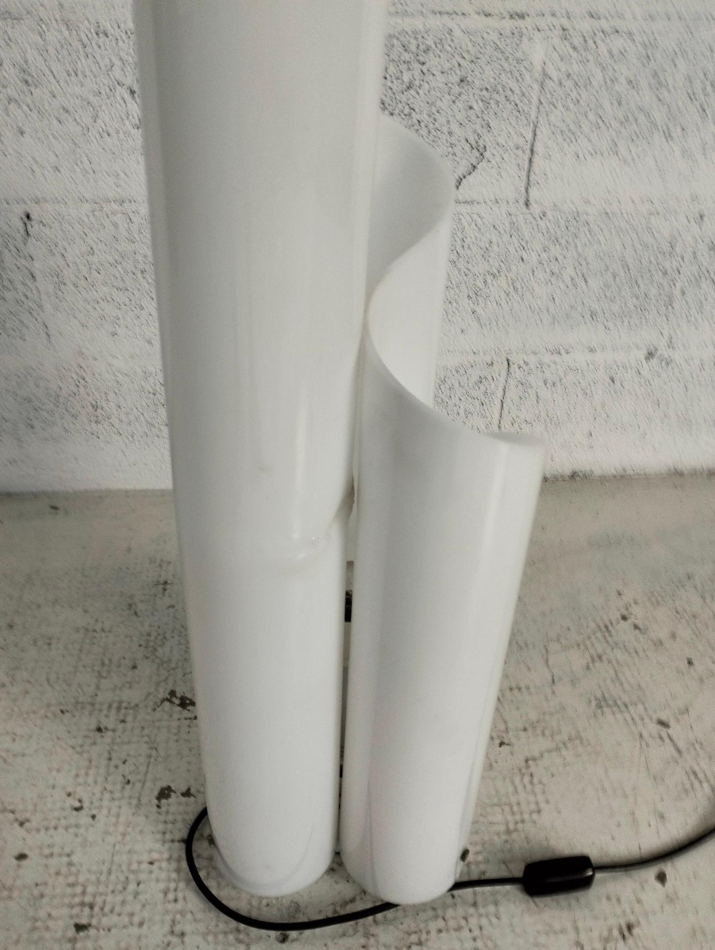 Table lamp Mezzachimera by Vico Magistretti for Artemide  1970s For Sale 5