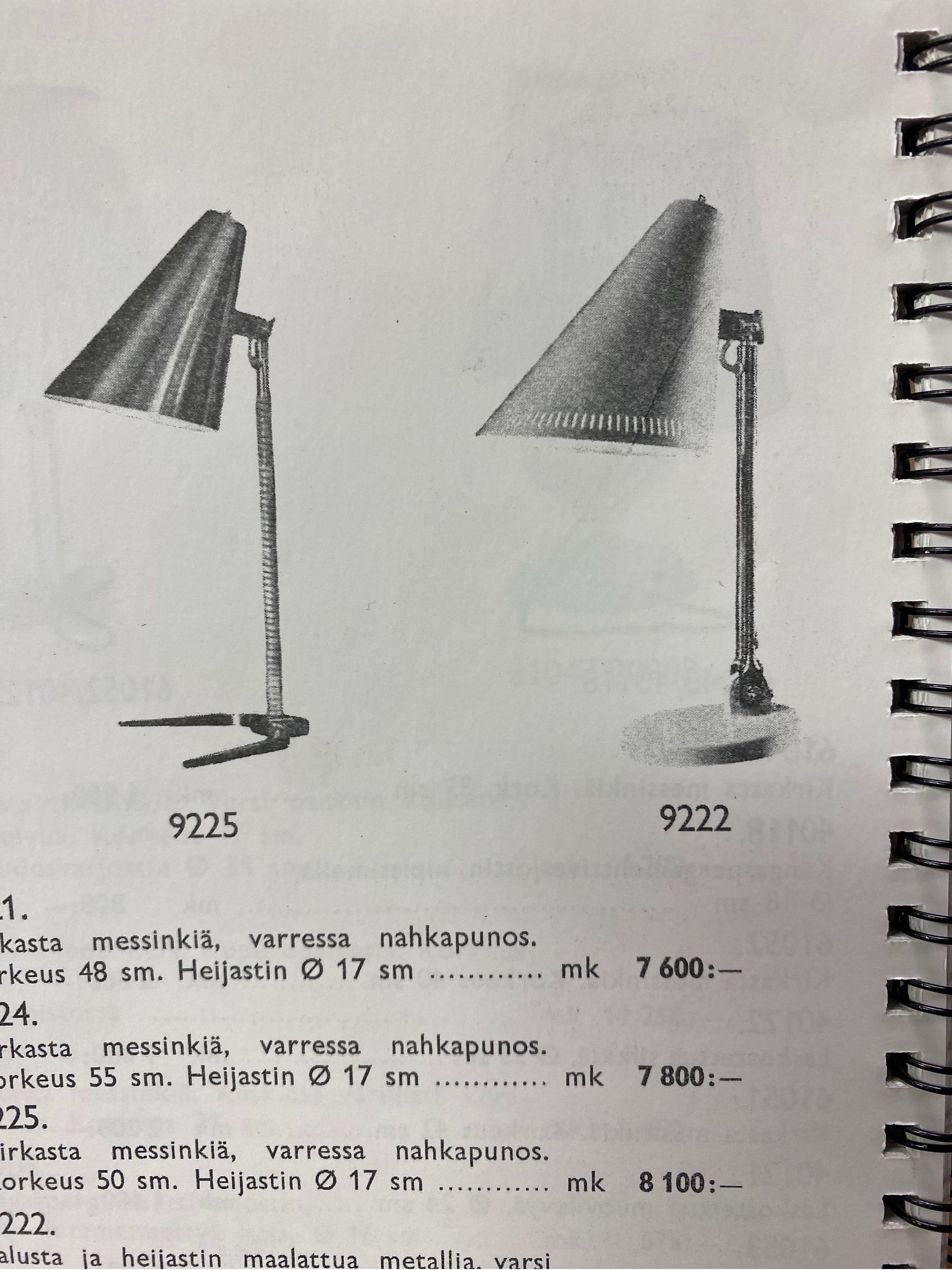 A Turqoise (Lights)  Lampe de table Paavo Tynell modèle 9222, Idman années 1950 en vente 2