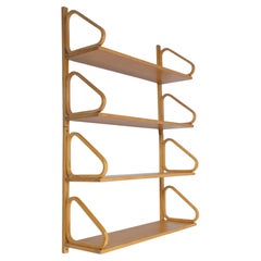Par de estanterías icónicas minimalistas Alvar Aalto Modelo 112-2 para Artek, años 40