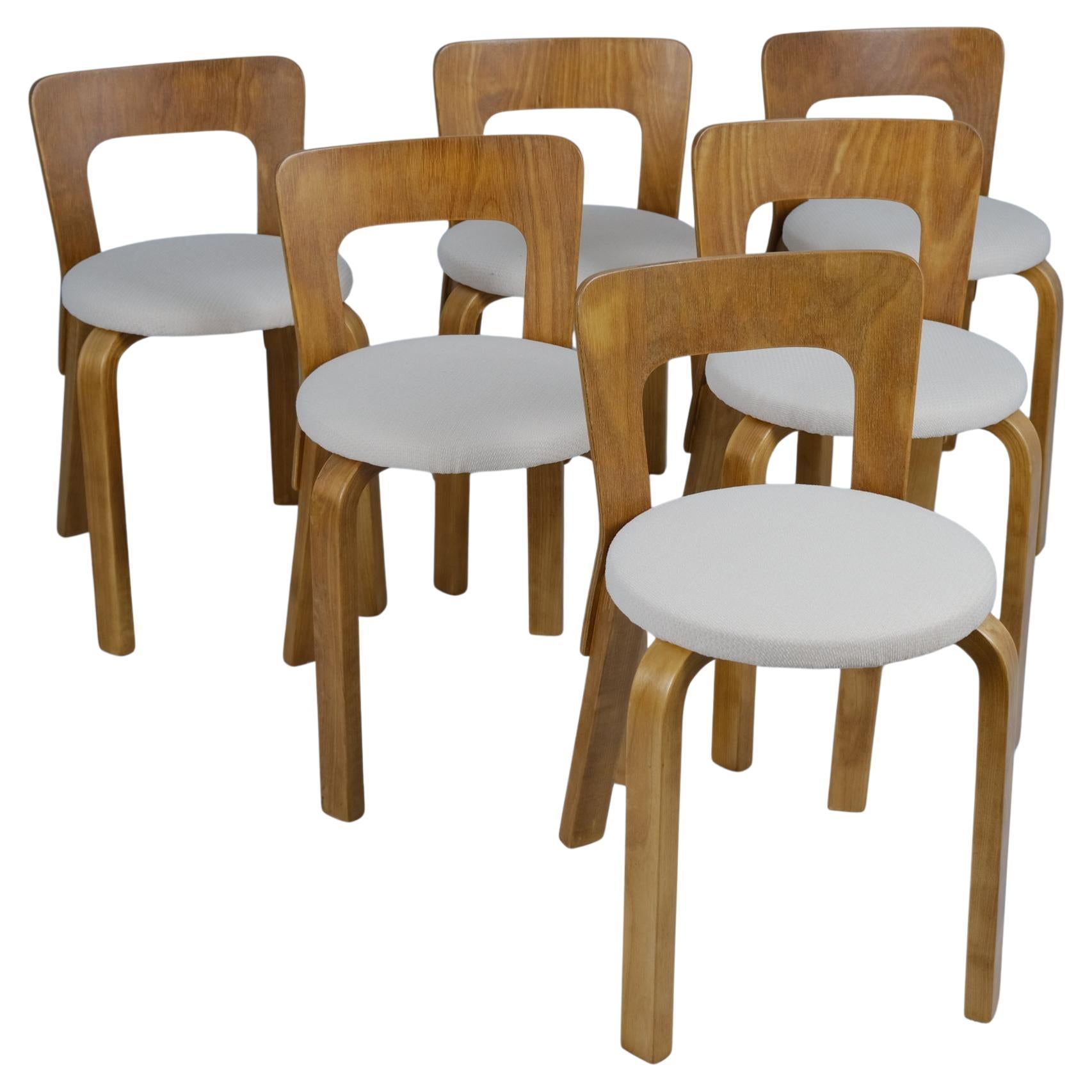 Set of Six Alvar Aalto Model 65 Chairs in Birch and Beige Fabric,  Artek 1950s