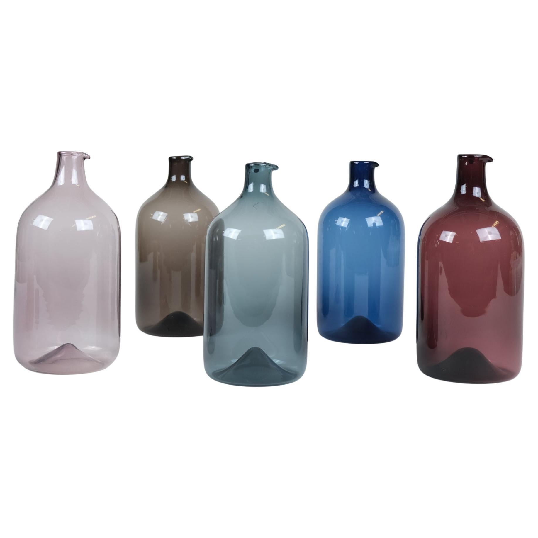 Ensemble de cinq bouteilles à oiseaux colorées de Timo Sarpaneva pour Iittala, années 1950