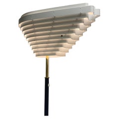 Alvar Aalto Angel Wing Floor Lamp A805 White, Brass & Leather Valaisinpaja 1980s