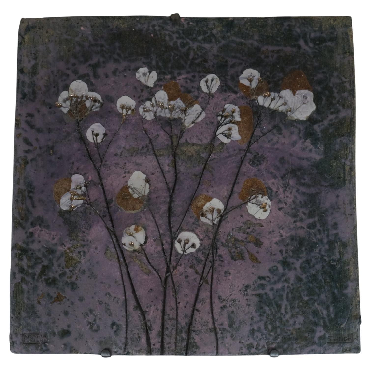 Francesca Lindh Flowers Wavy Stoneware Wall Relief, Arabia 1970s in vendita