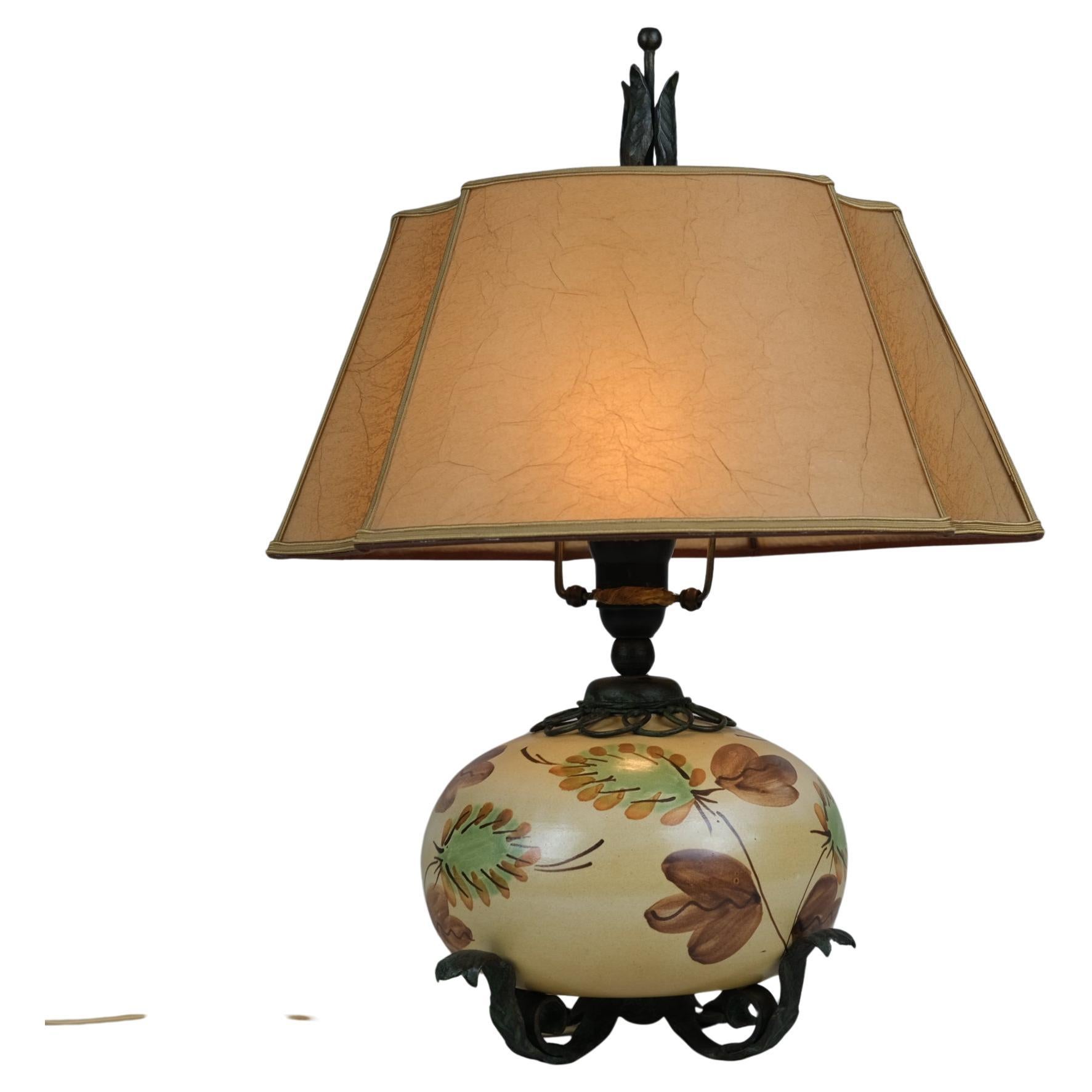 Antti Hakkarainen Tischlampe, Keramik und Eisen, Taidetakamo A. Hakkarainen 1930er Jahre