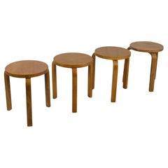 Set of 4 Alvar Aalto Stackable 3 Legged Stools Model 60 in Brich, Artek 1930s