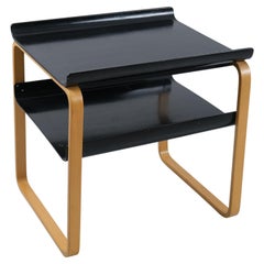 Eleganter Alvar Aalto Beistell-/Zeitschriftentisch Modell. 75, Schwarz & Birke, Artek 1960er Jahre