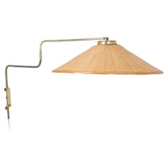 Lámpara de pared ajustable de diseño finlandés vintage en latón y mimbre, Valinte Años 50