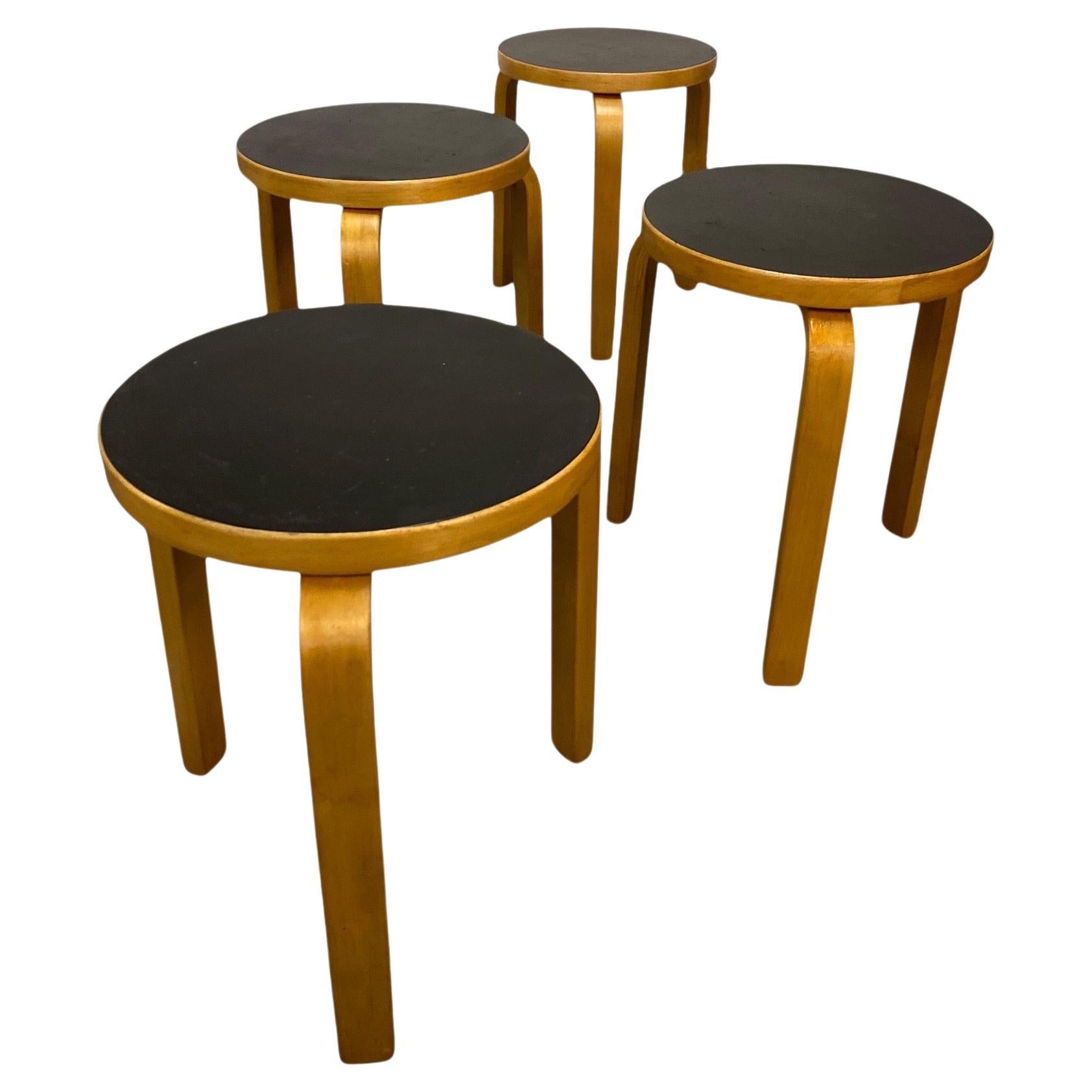 Mid-Century Modern Set of 4 Alvar Aalto Stools Model no 60, Black Laminate, Artek 1950s For Sale