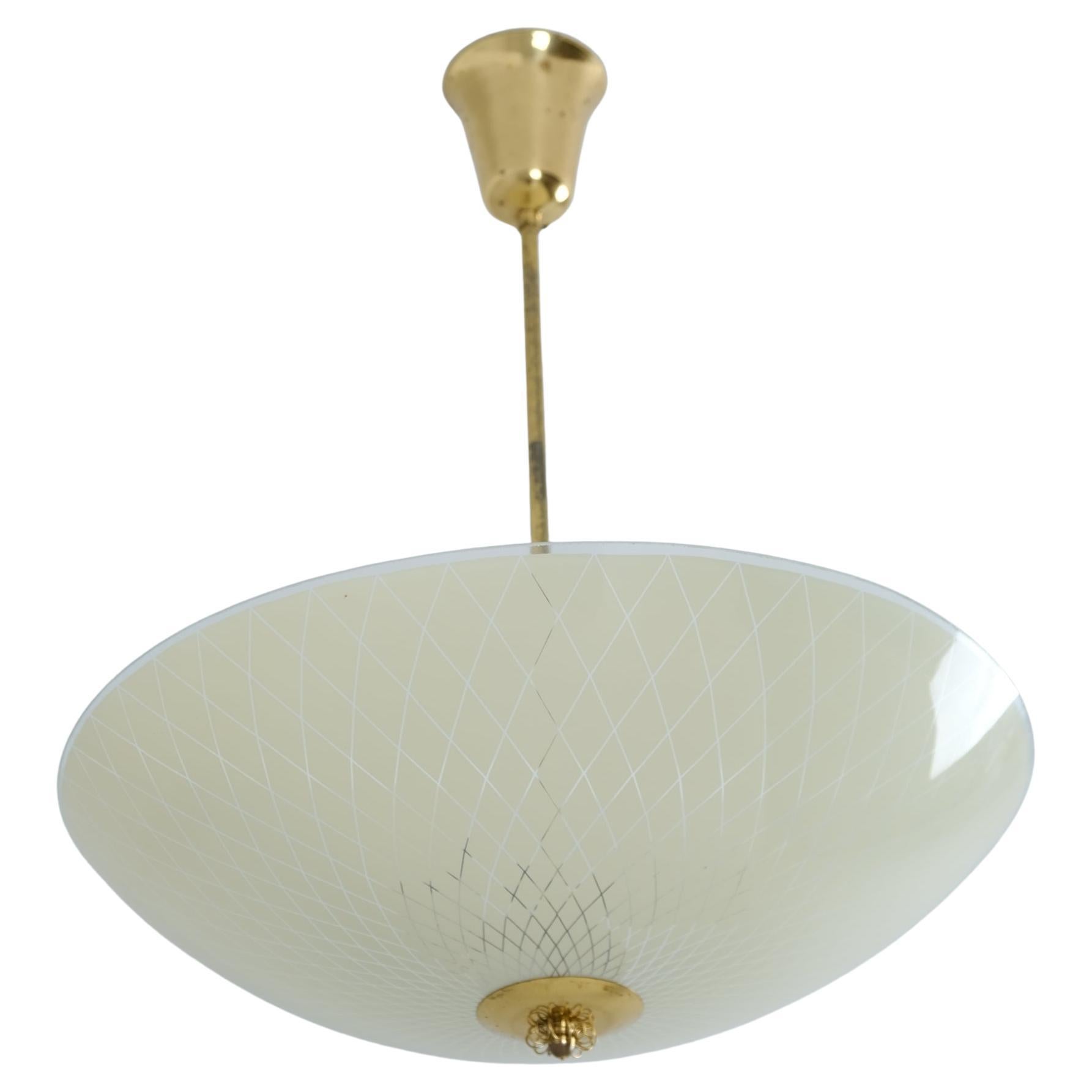 Lampada da soffitto di metà secolo in ottone e vetro acidato, Lasipaino Oy, Finlandia 1950s