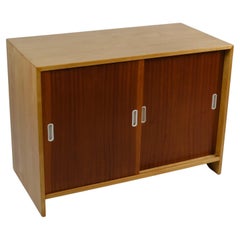 Armario de puertas correderas Aino Aalto Model 217, de abedul y teca, Artek Años 50