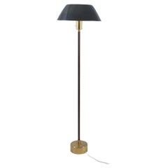 Lisa Johansson-Papé Lampadaire Ihanne, abat-jour vert foncé et enveloppe foncée, Orno 1960s