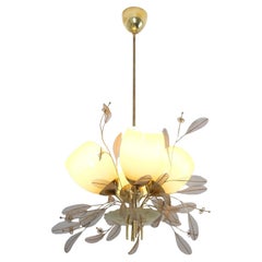 Paavo Tynell Lustre Bouquet de mariée Modèle 9029/4, laiton et verre, Taito années 1950