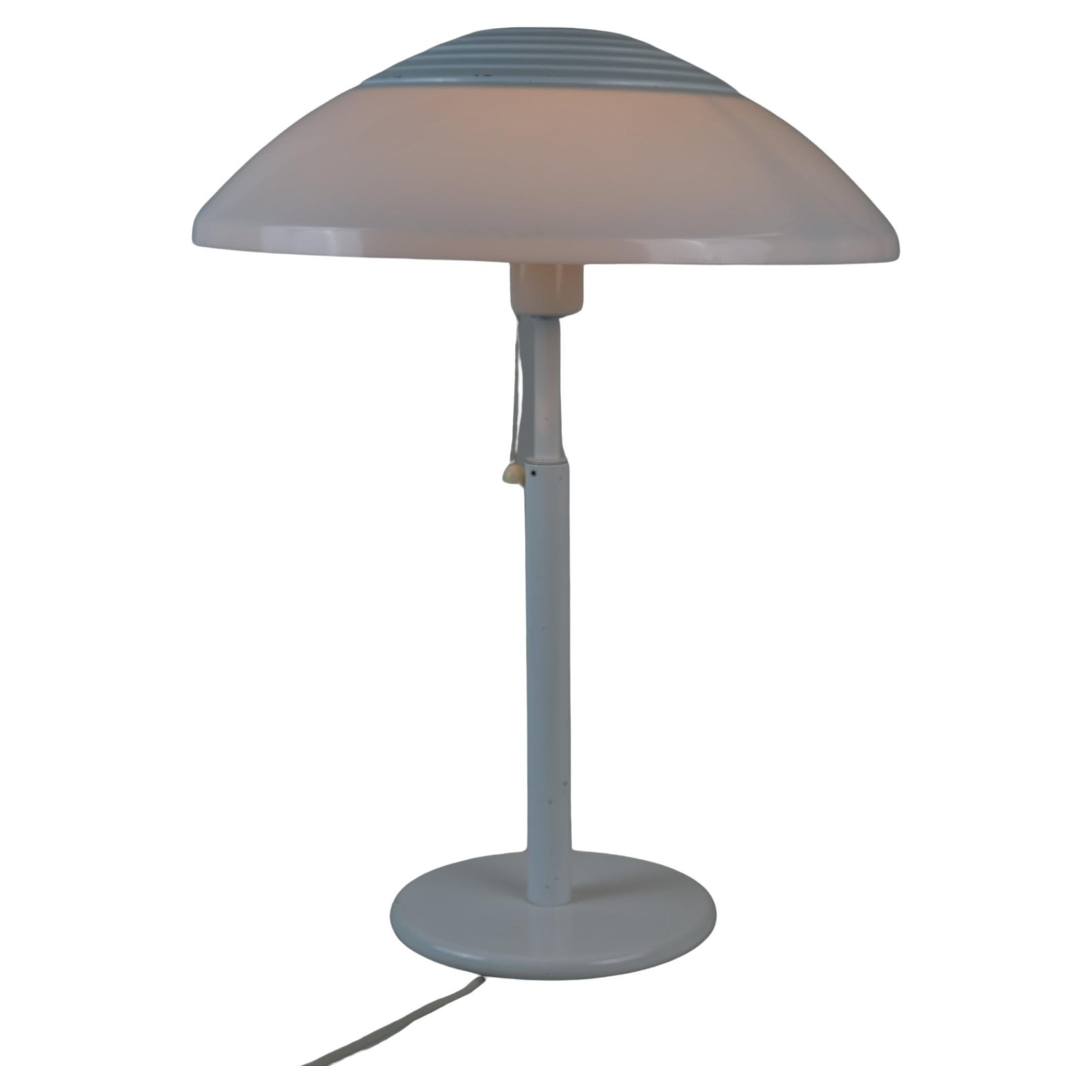 Lampe de bureau blanche de la série Heikki Turunen modèle 940-404, Orno 1980, Finlande