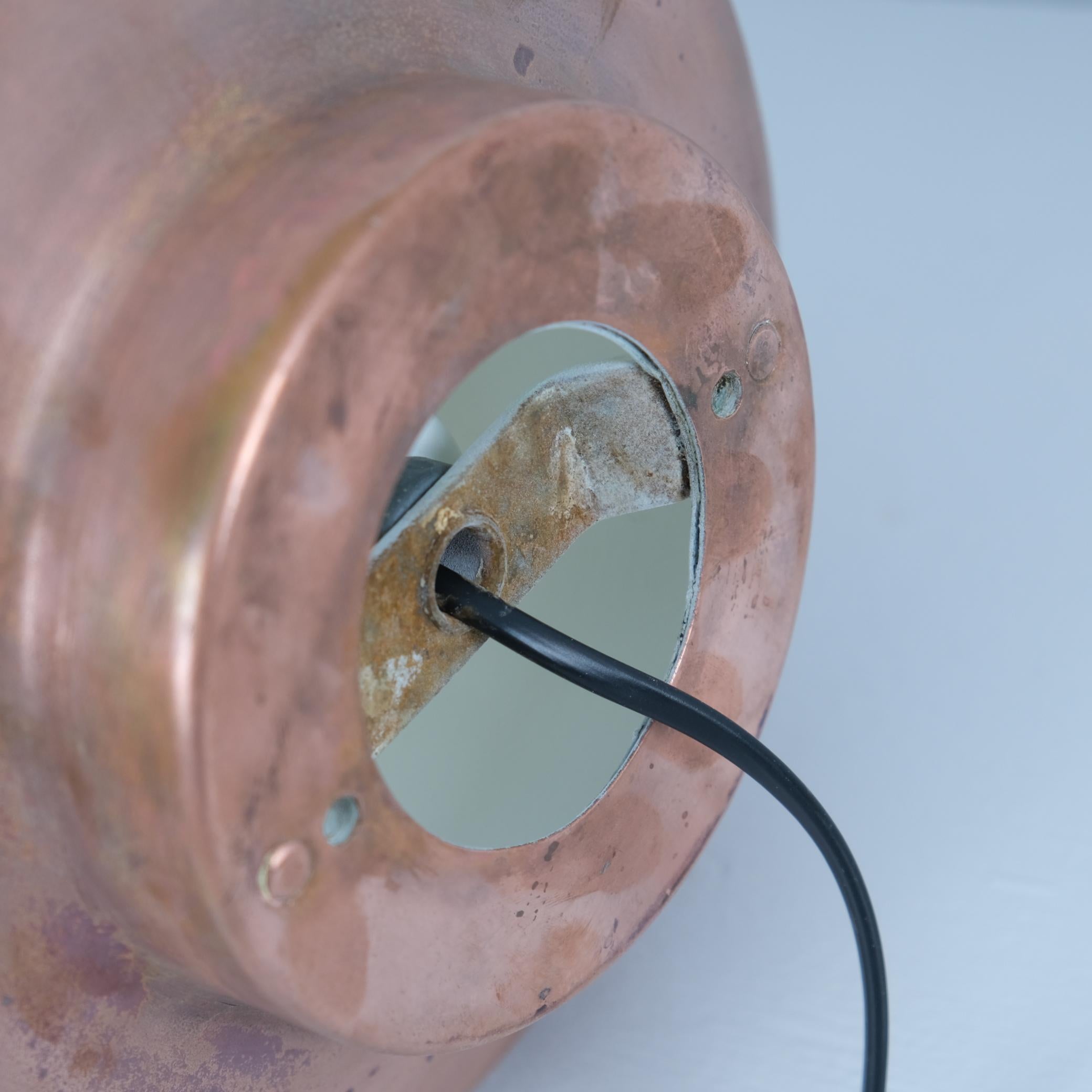 Lampada da esterno in rame e opalina Paavo Tynell Modello 7307, Taito 1930 in vendita 2