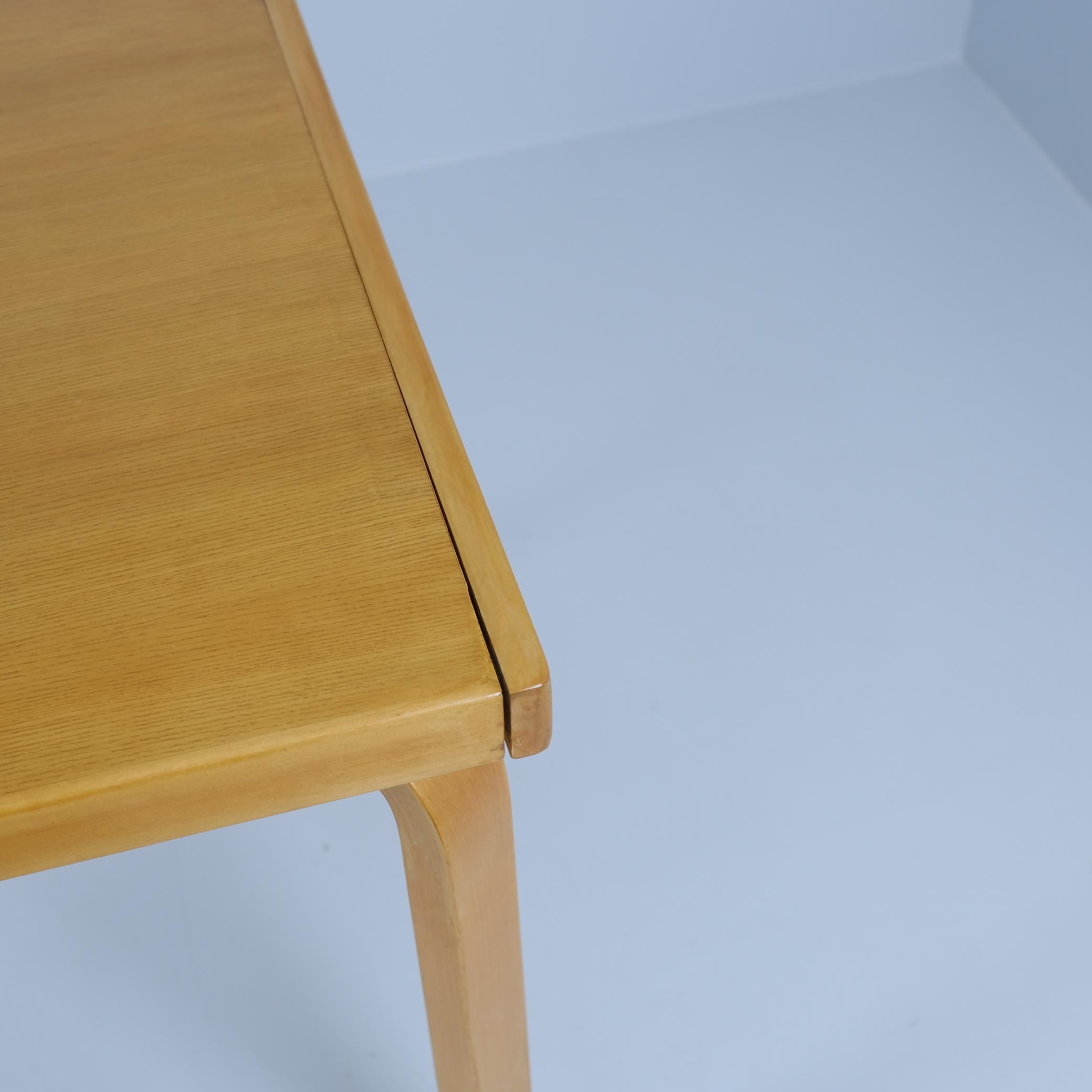 Aino Aalto Extendable Dining Table in Birch and Oak, Artek 1940s In Good Condition For Sale In Helsinki, FI