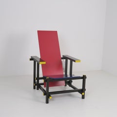 Gerrit Rietveld Red and Blue Chair by Cassina, late 20th Century
