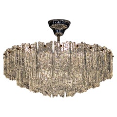Lampadario “Ice Block” di J. T. Kalmar, grande, in vetro smerigliato e cromo, Austria, anni ’60