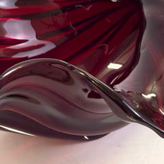 Cuenco grande de cristal de Murano «Sommerso» rojo, de Alfredo Barbini, década de 1960