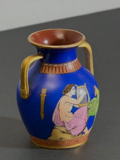 Miniaturvase im griechischen Revival-Stil aus Porzellan, Hill Pottery, kobaltblau, 1863