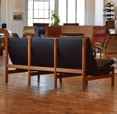 Mid-Century Danish Leather 3-Seater Sofa w/ Oak Frame by Centrum Møbler, 1960s
