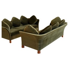 Seltenes Paar Smoking-Sofas von Cedric Hartman