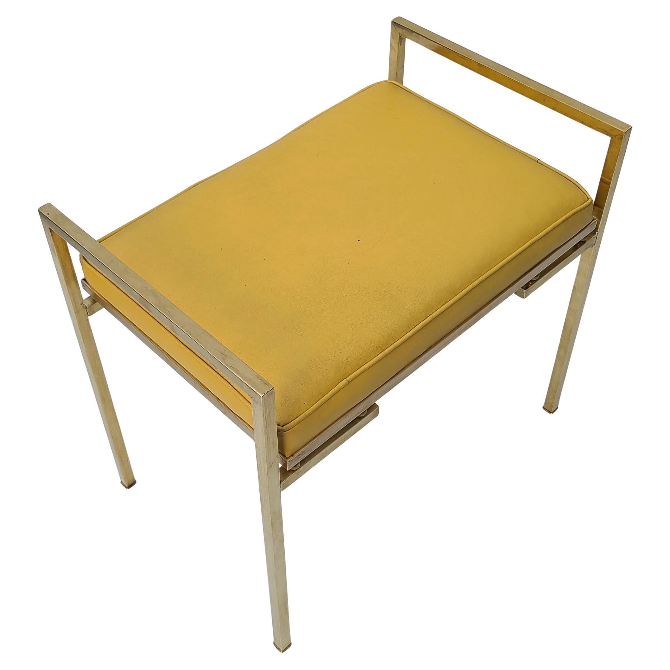 Small Brass Bench in the Style of Milo Baughman Dunbar In Good Condition For Sale In Fraser, MI