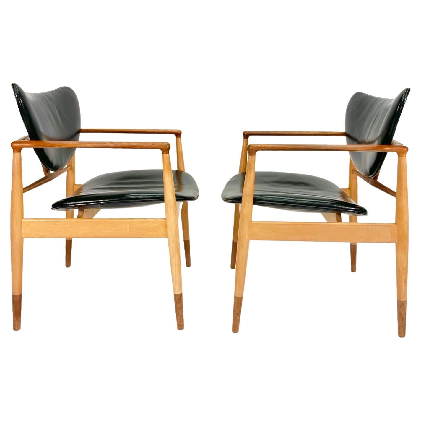Finn Juhl Model 48 Chair by Baker, in Teak and Maple (2 available) For Sale