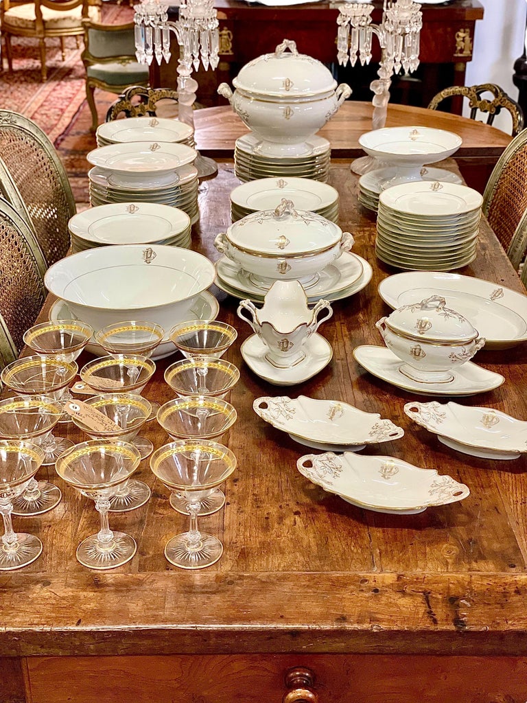 Service de table 76 pièces art déco porcelaine de Limoges