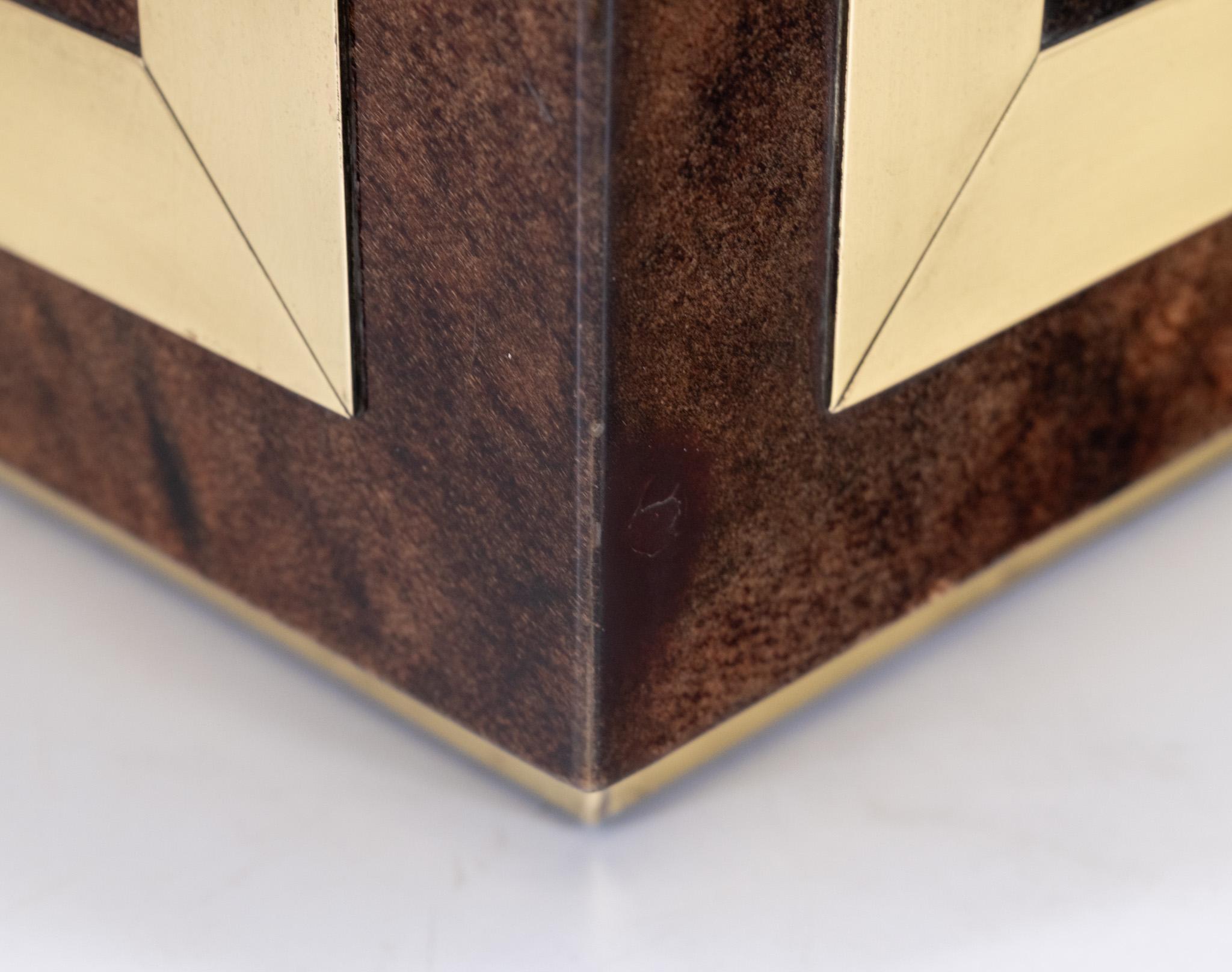 Italian Lacquered Vellum & Brass Large Table Lamp Attr Aldo Tura For Sale 3