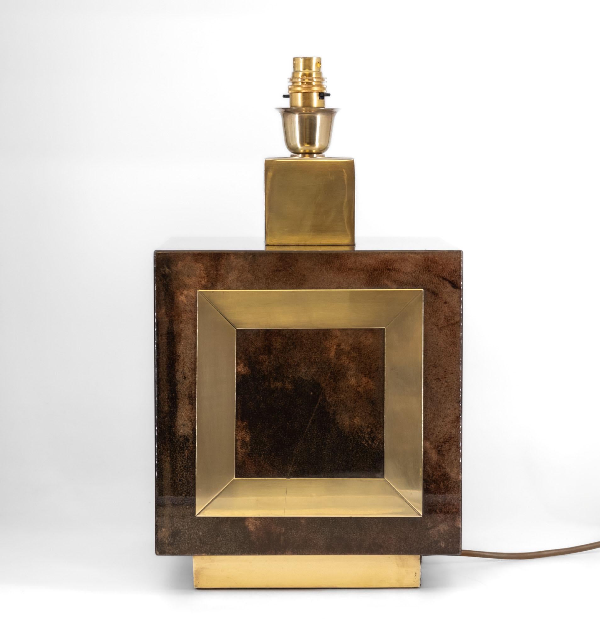 Italian Lacquered Vellum & Brass Large Table Lamp Attr Aldo Tura For Sale 6