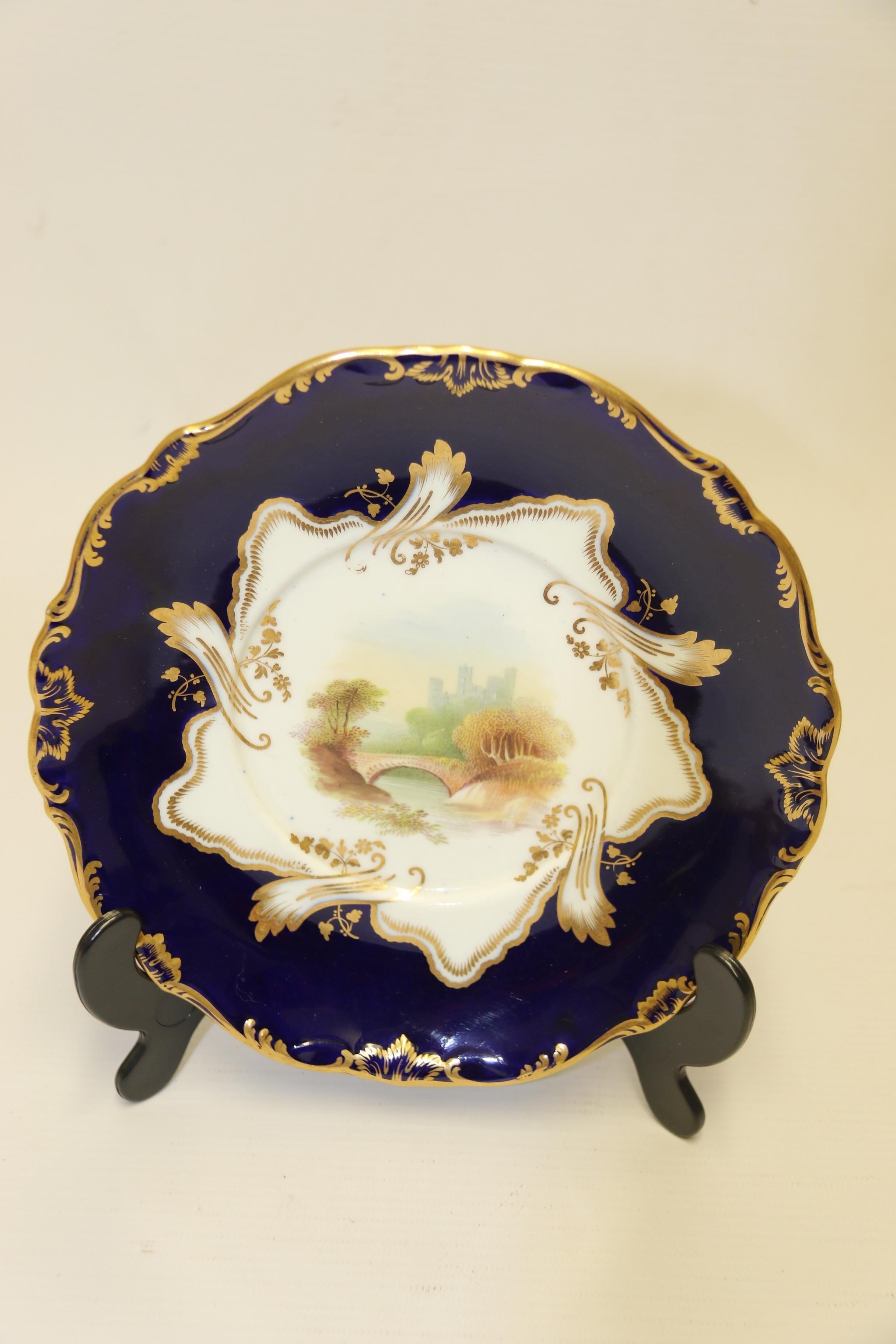 19. Jahrhundert Minton Dessertterrine mit Ständer, handbemalt, englisch 1840 (Britisch) im Angebot