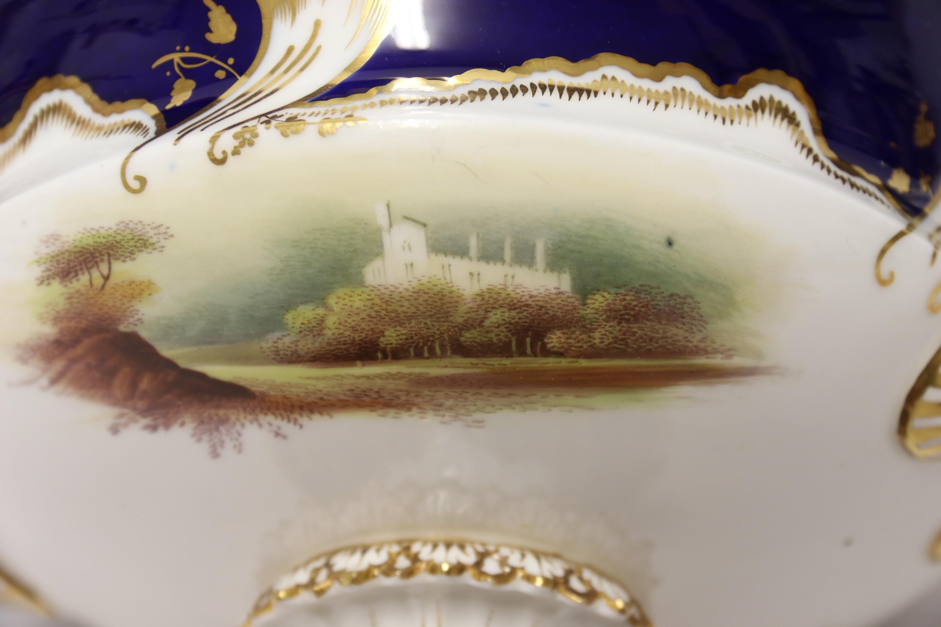19. Jahrhundert Minton Dessertterrine mit Ständer, handbemalt, englisch 1840 im Angebot 9