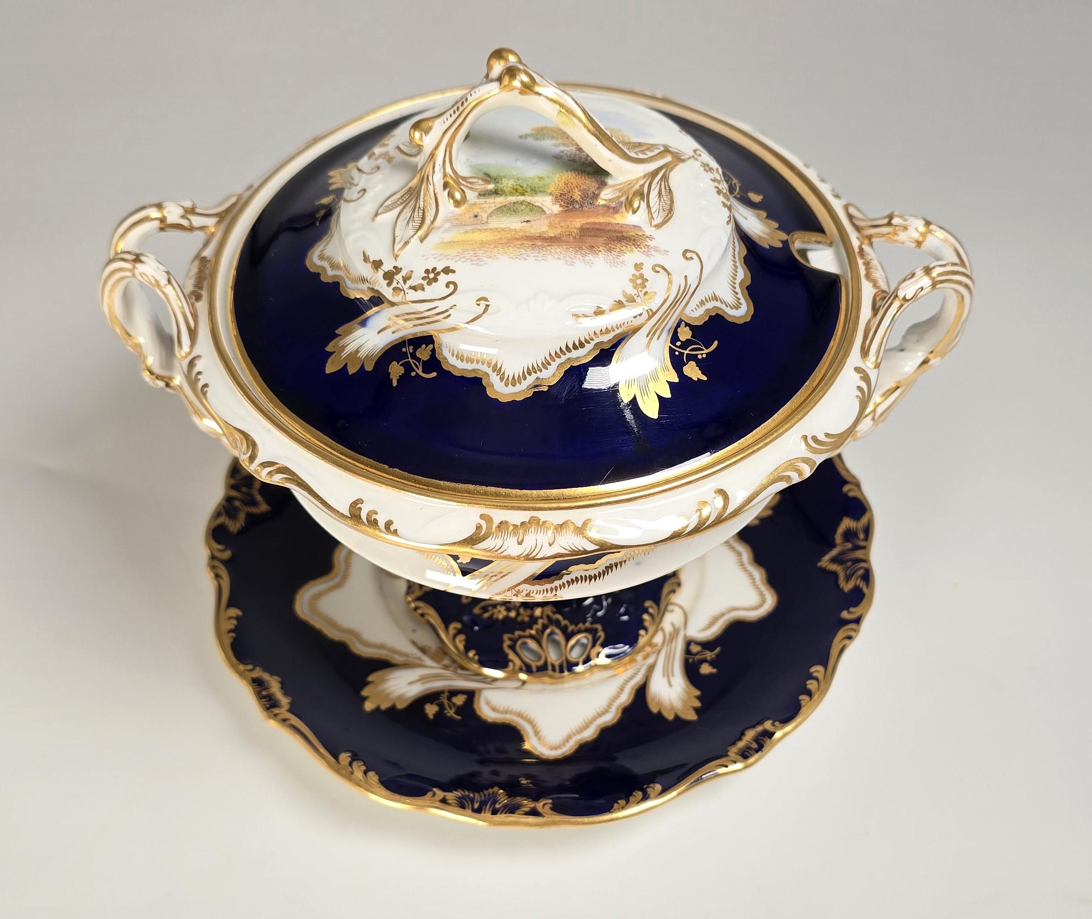 19. Jahrhundert Minton Dessertterrine mit Ständer, handbemalt, englisch 1840 im Angebot 12