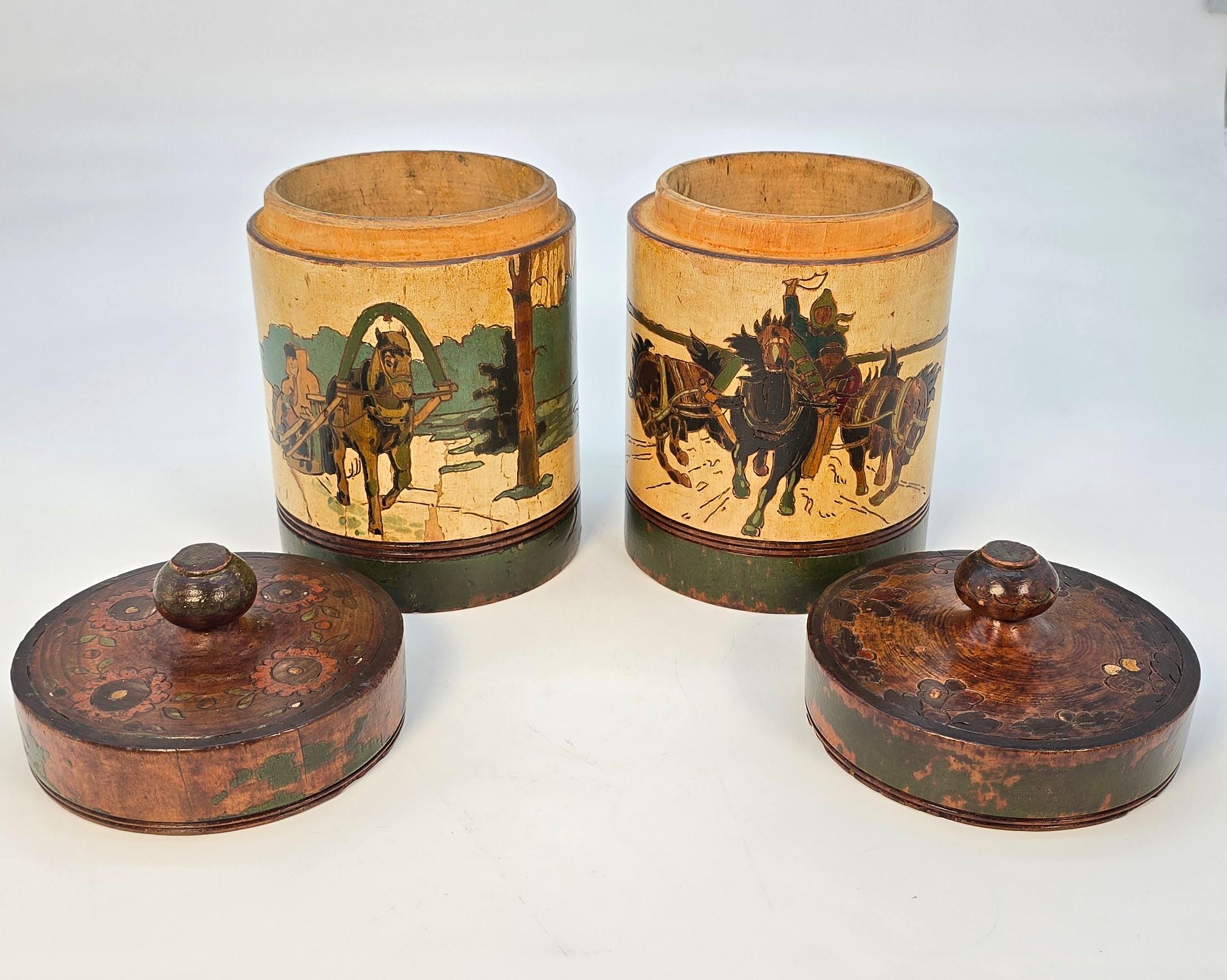 XIXe siècle Boîtes à tabac russes à décor sculpté et peint, vert, C 1890 en vente