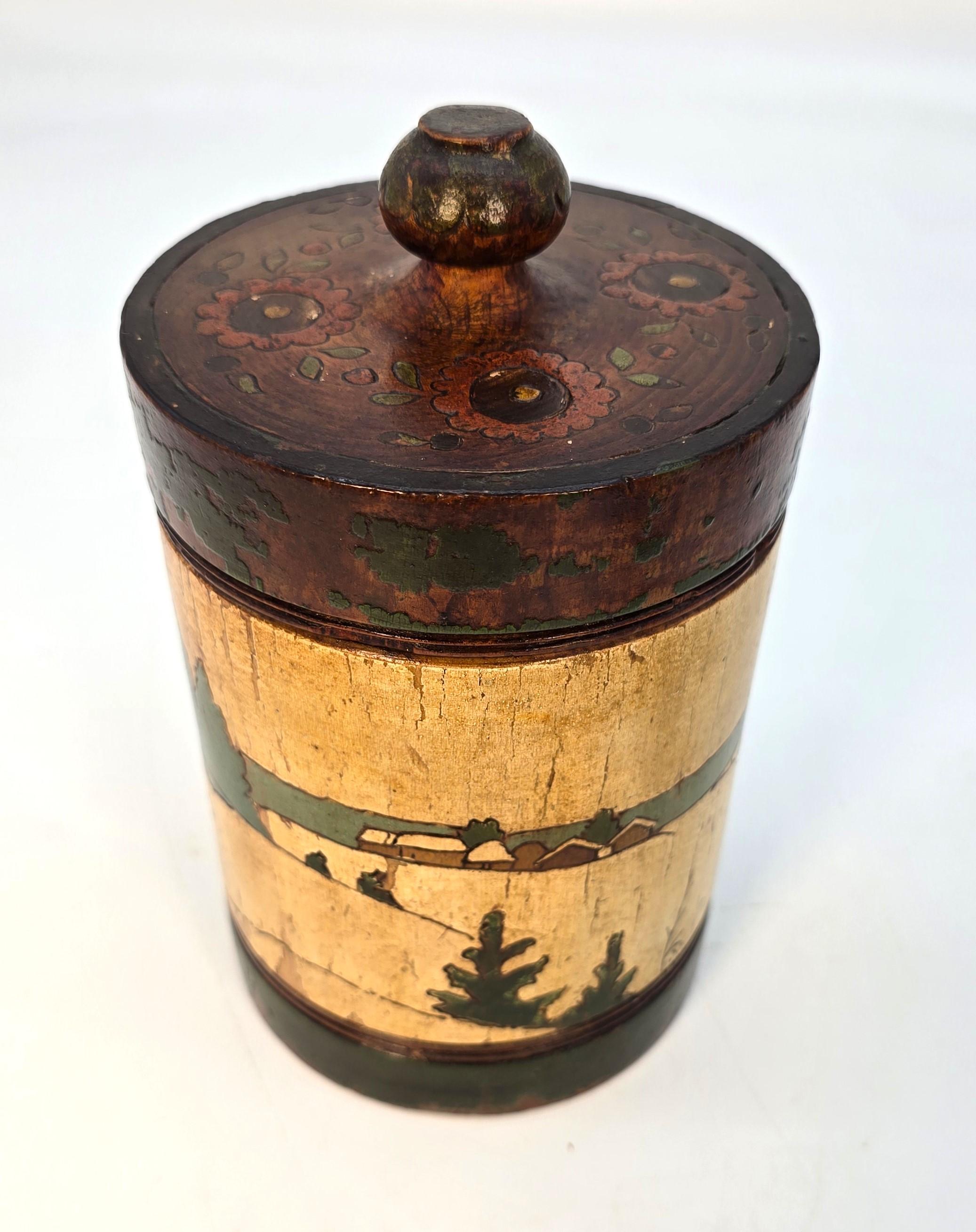 Boîtes à tabac russes à décor sculpté et peint, vert, C 1890 en vente 6