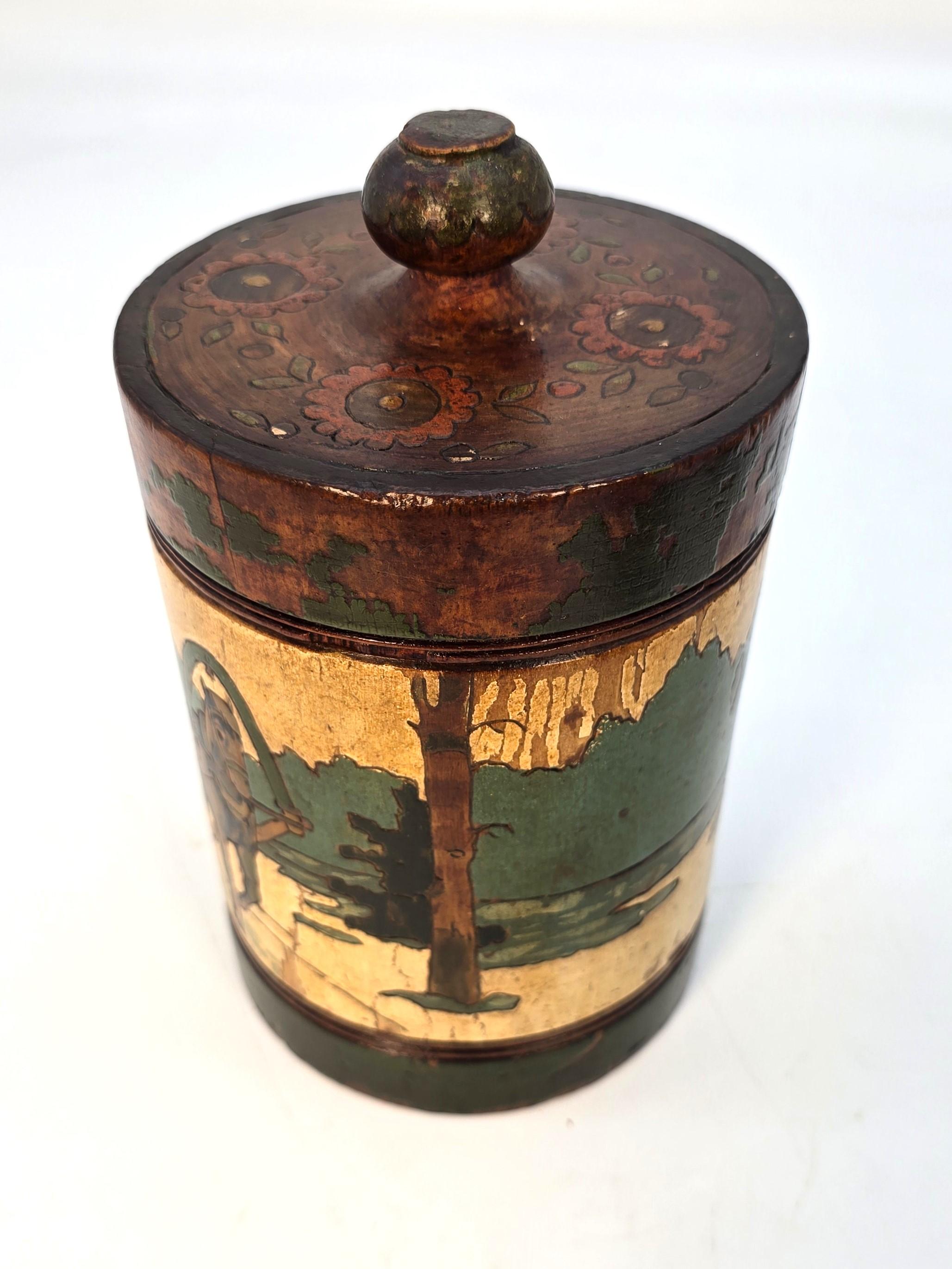 Boîtes à tabac russes à décor sculpté et peint, vert, C 1890 en vente 4