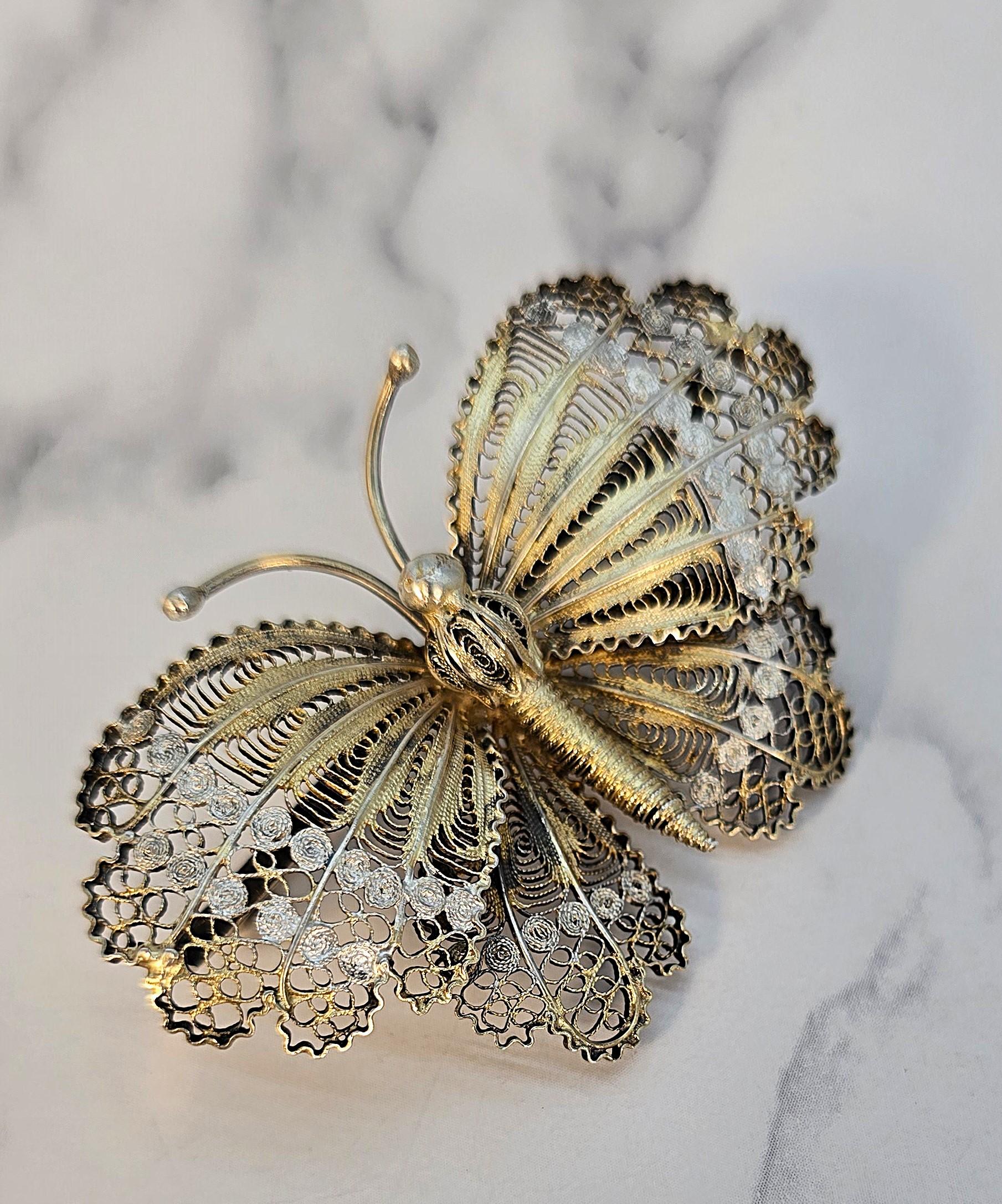 Art déco Broche papillon en argent et en vermeil vers 1930 en vente