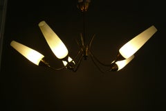 Lampadario in stile Mid-Century, Germania - Ottone, opalino - Anni '50
