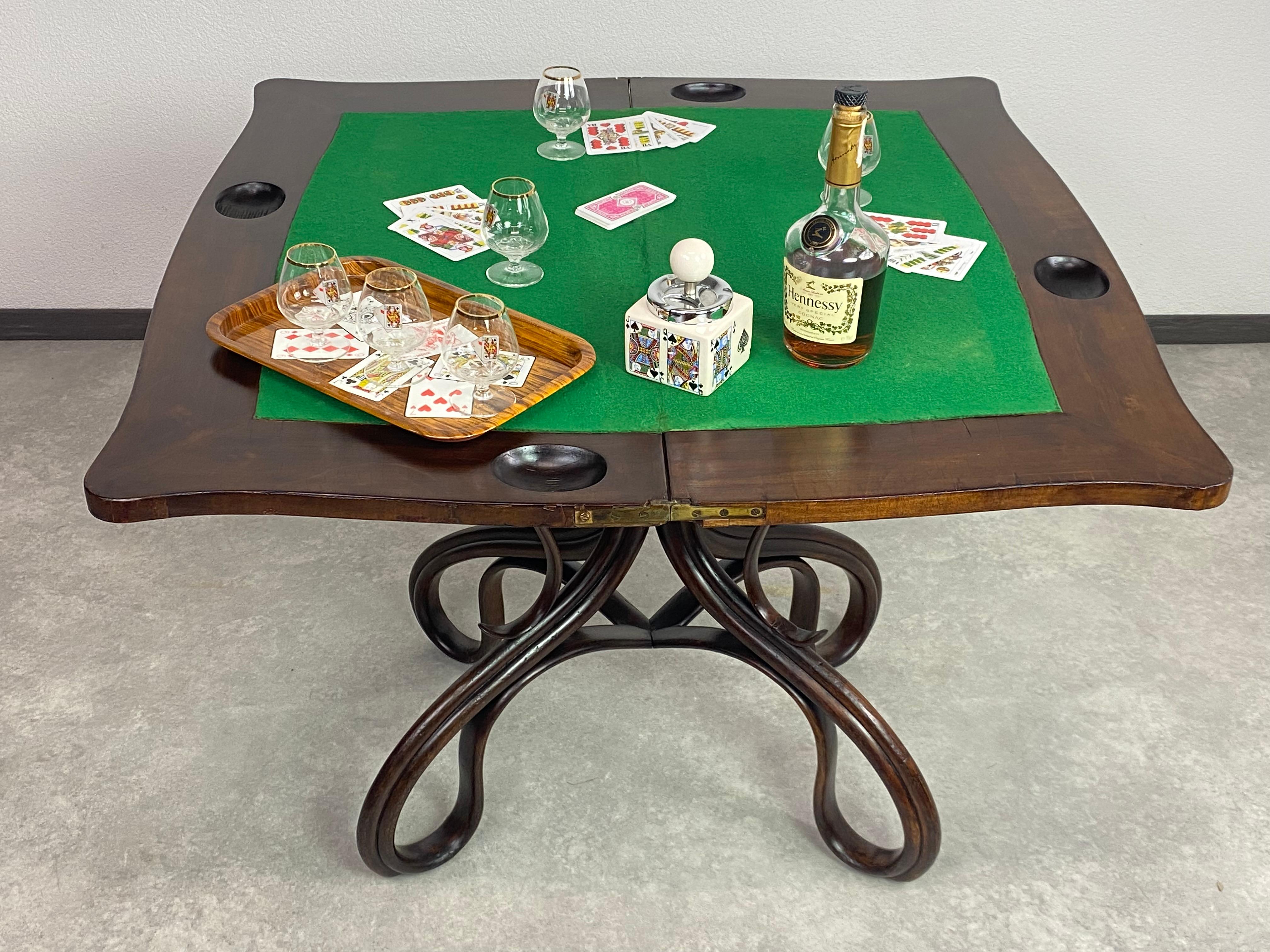 Jugendstil Thonet card table For Sale