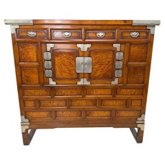 Antique Korean Late Joseon Dynasty Elmwood Bandaji-Jang Blanket Chest