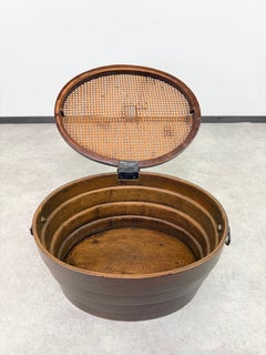 Rare Antique Gebrüder Thonet Bentwood Laundry Basket with Rattan Lid