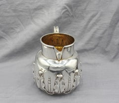 Pot à lait en argent massif de 1888, vendu par Mappin Bros
