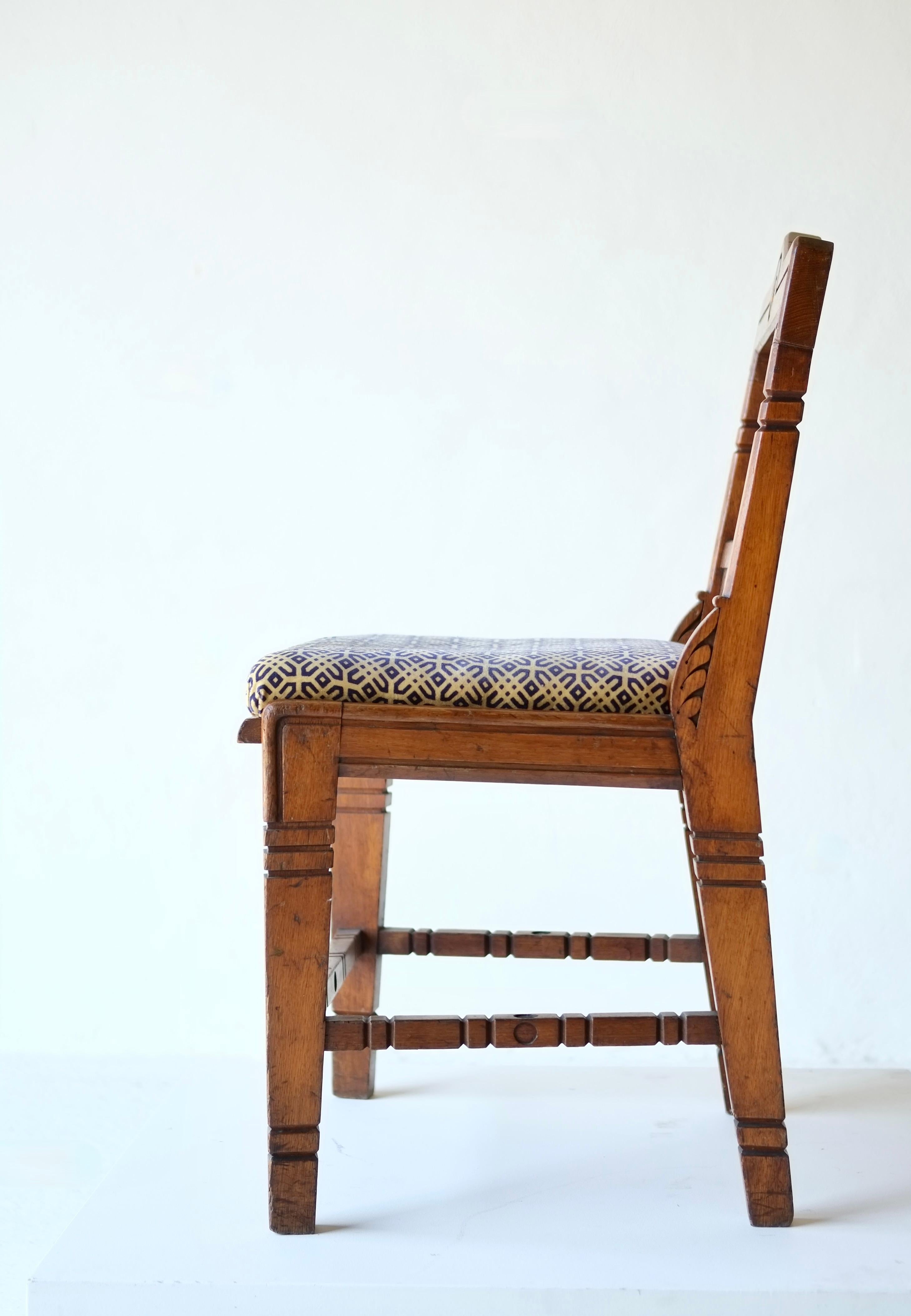 Fin du XIXe siècle Chaise d'appoint en Oak Aesthetic Movement du 19e siècle en vente