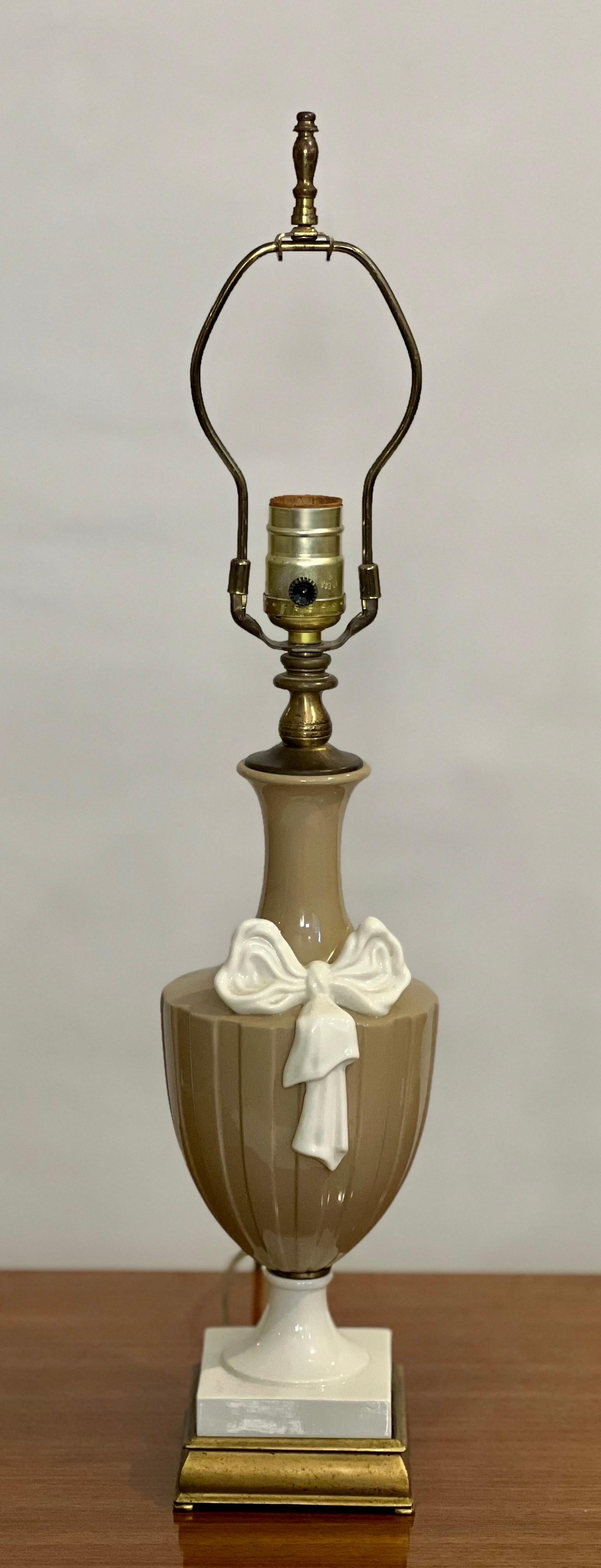 20th Century Lenox Porcelain Lamps in Taupe and White by Dav Art, NY, Pair In Good Condition For Sale In Doylestown, PA