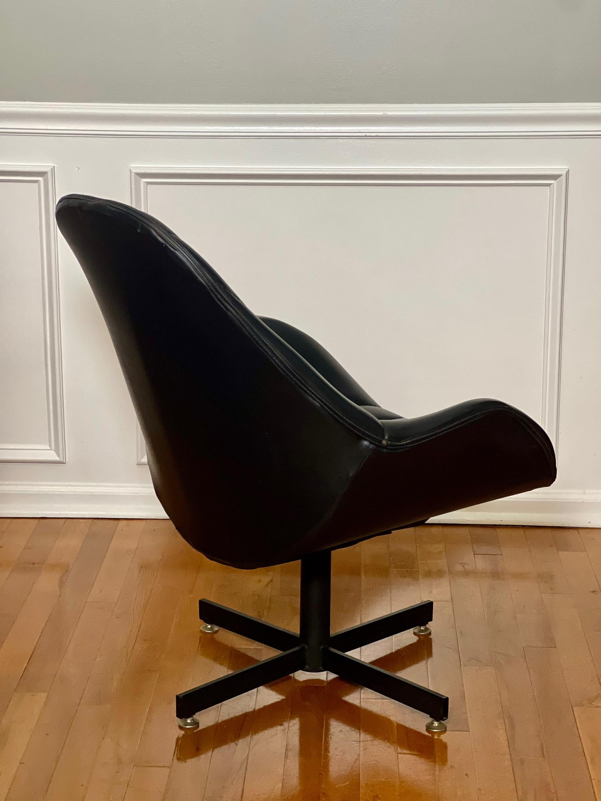Unknown Vintage Modern Black Faux Leather Swivel Bucket Lounge Chair For Sale