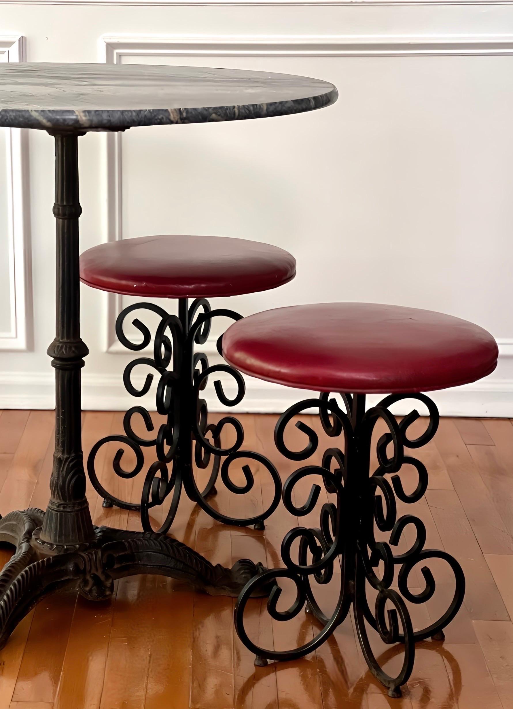 Tabourets en fer forgé Arthur Umanoff, ensemble de 4 pièces en vente 7
