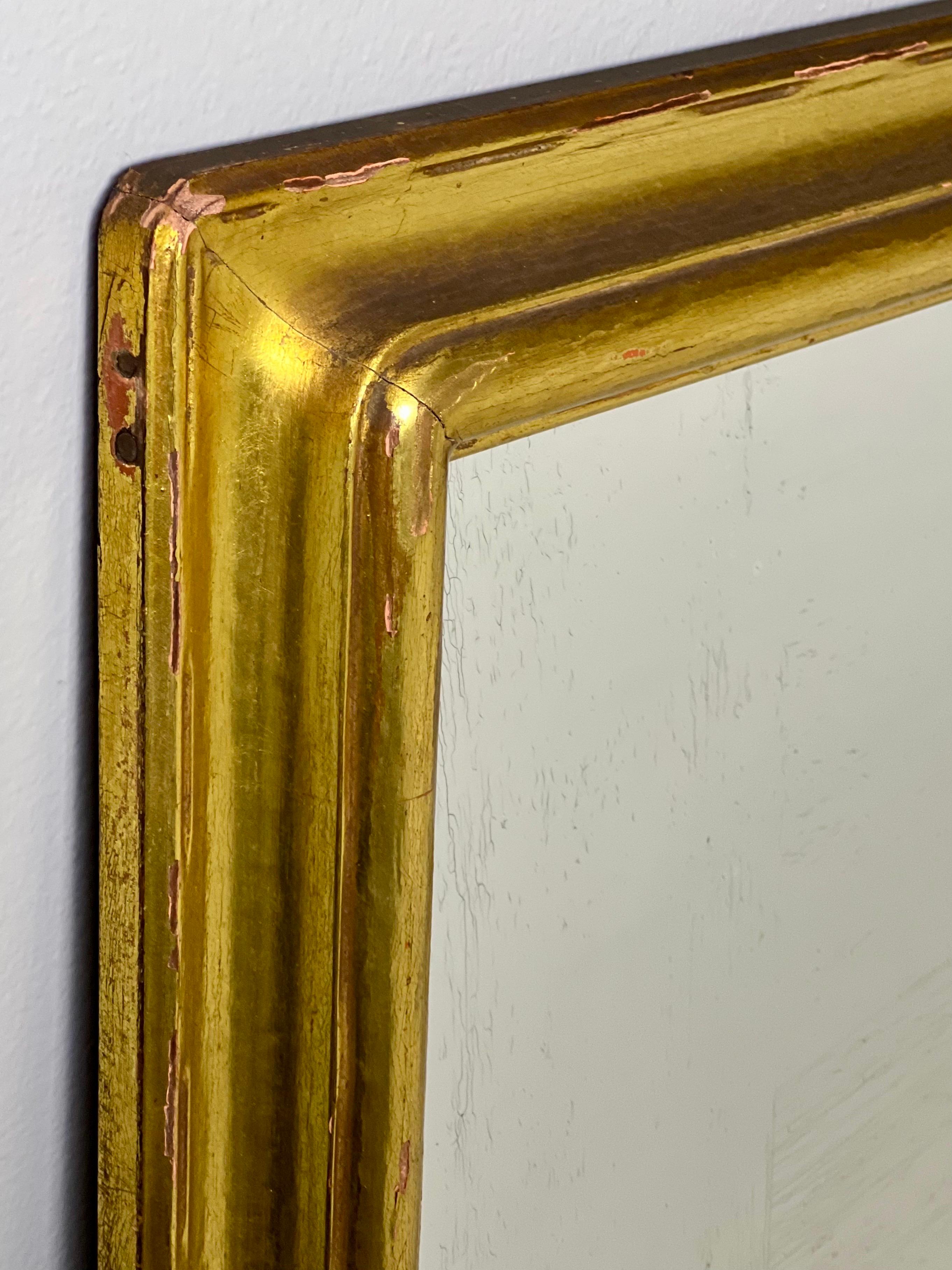 1940s Carved Giltwood Rectangular Mantle Mirror For Sale 4