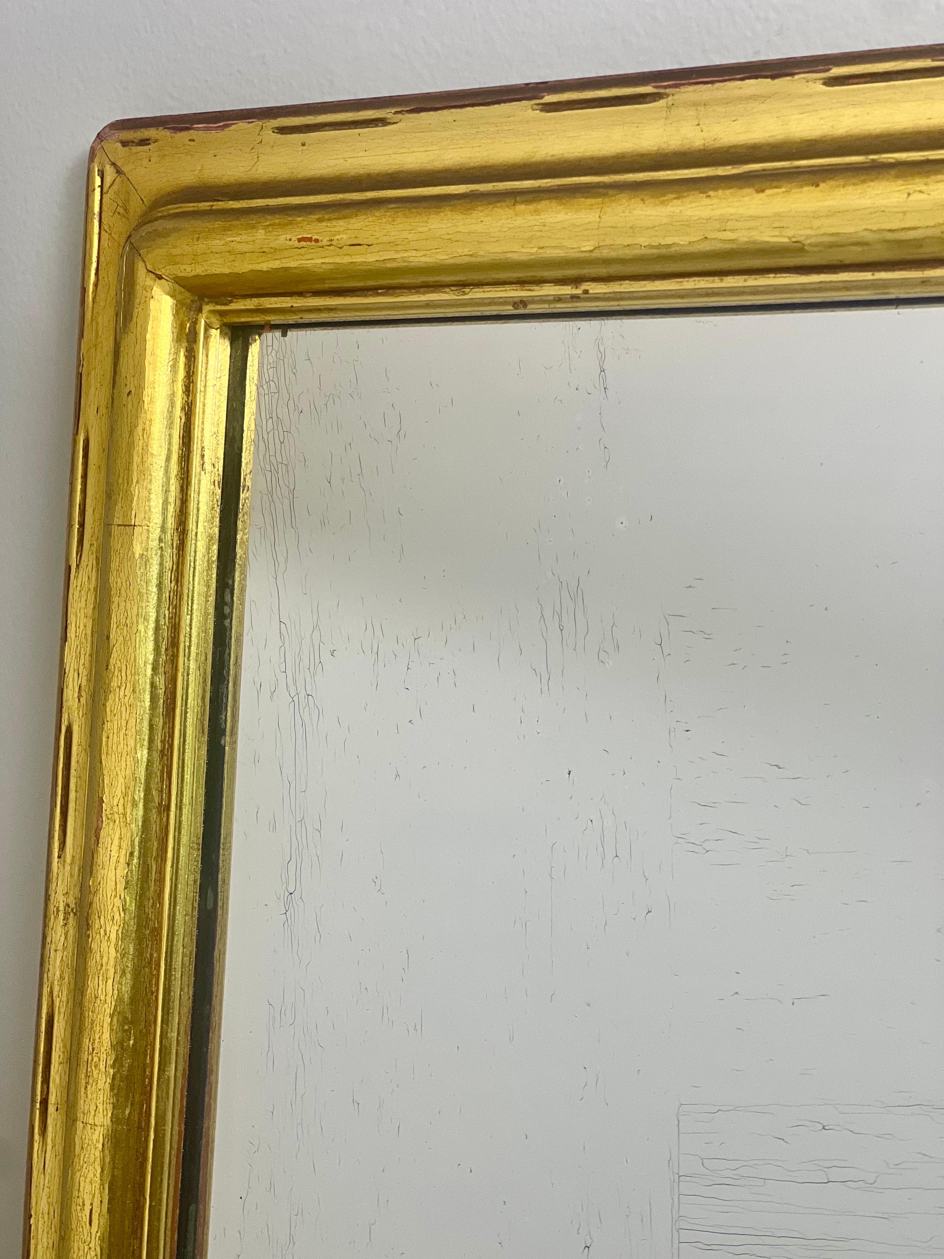 20th Century 1940s Carved Giltwood Rectangular Mantle Mirror For Sale
