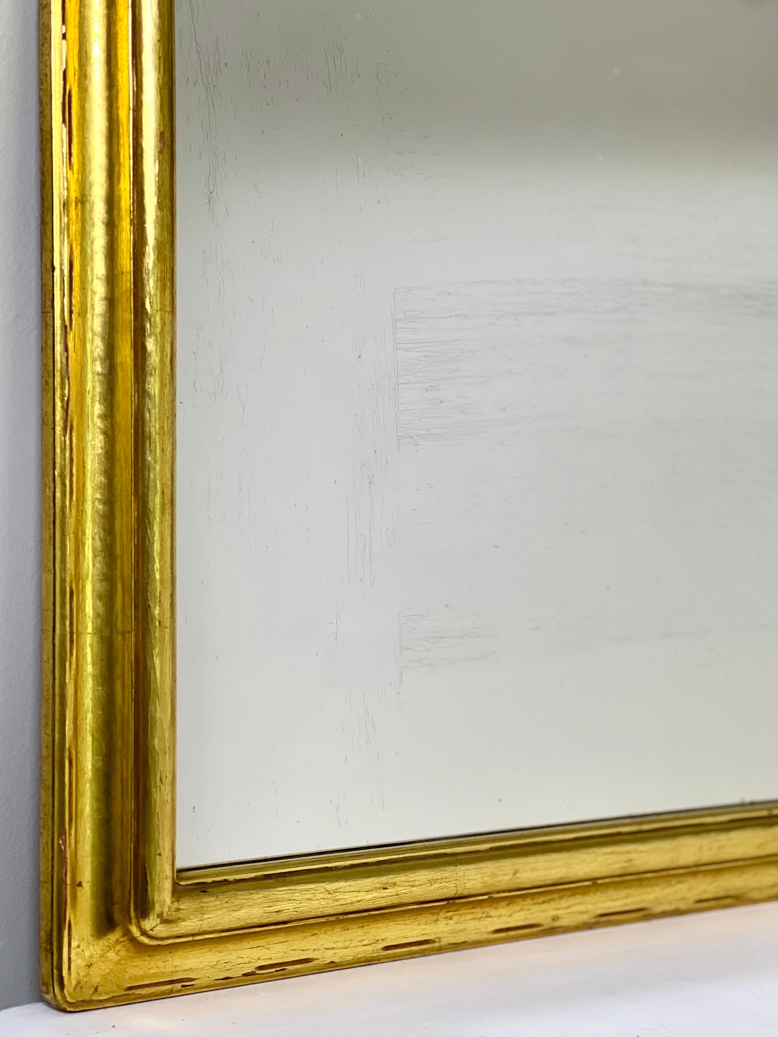 1940s Carved Giltwood Rectangular Mantle Mirror For Sale 2