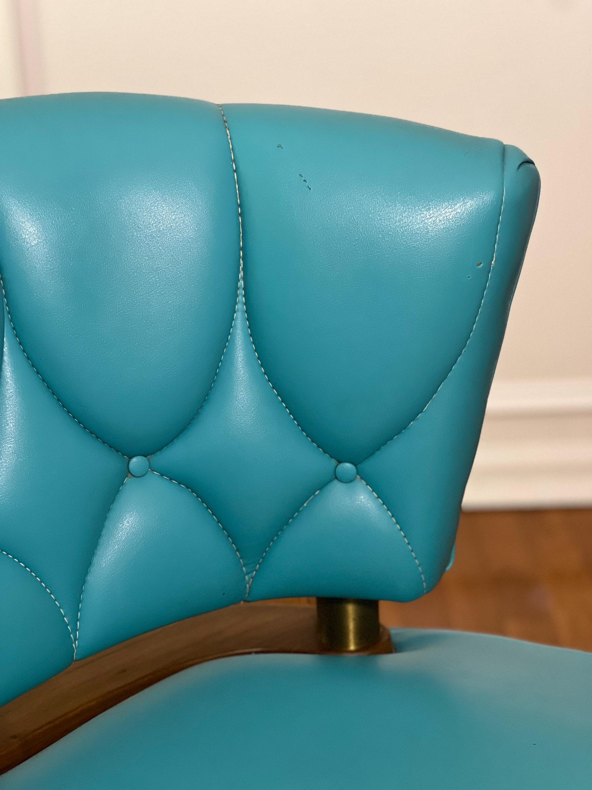 North American 1960s Kroehler Turquoise Swivel Side Chair For Sale